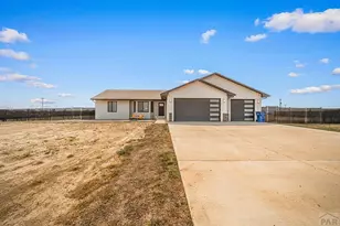 561 N Limon Dr, Pueblo, CO 81007 - Photo 1