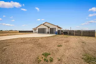 561 N Limon Dr, Pueblo, CO 81007 - Photo 2