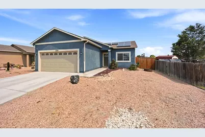 2319 W 18th St, Pueblo, CO 81003 - Photo 6