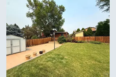 16 Oakbridge Dr, Pueblo, CO 81001 - Photo 34