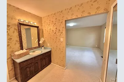 16 Oakbridge Dr, Pueblo, CO 81001 - Photo 26
