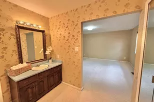16 Oakbridge Dr, Pueblo, CO 81001 - Photo 26