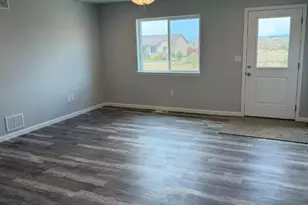 487 E Scandia Dr, Pueblo West, CO 81007 - Photo 10