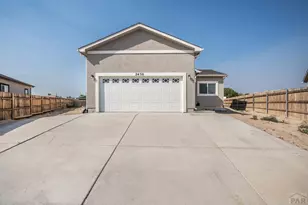 2430 W Cruz Ct, Pueblo, CO 81003 - Photo 1