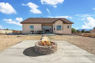 1607 W Hermosa Dr, Pueblo West, CO 81007 - Photo 36