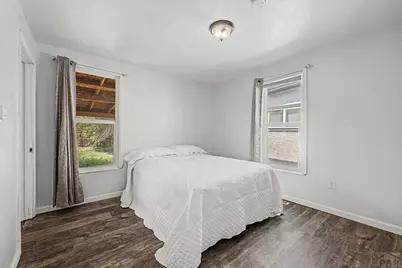 608 E 10th St, Pueblo, CO 81001 - Photo 14