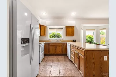 4729 Pearcrest Ct, Pueblo, CO 81005 - Photo 8