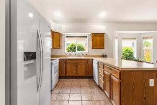 4729 Pearcrest Ct, Pueblo, CO 81005 - Photo 8
