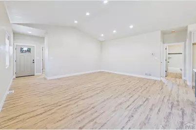 175 S Wiggins Dr, Pueblo West, CO 81007 - Photo 8