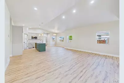 175 S Wiggins Dr, Pueblo West, CO 81007 - Photo 6