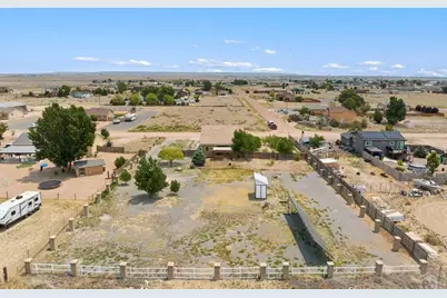 703 N Canvas Dr, Pueblo West, CO 81007 - Photo 40