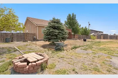 703 N Canvas Dr, Pueblo West, CO 81007 - Photo 38