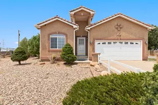703 N Canvas Dr, Pueblo West, CO 81007 - Photo 2