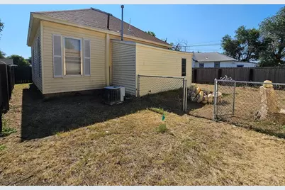208 S 6th St, Holly, CO 81047 - Photo 14