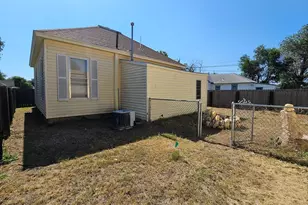 208 S 6th St, Holly, CO 81047 - Photo 14
