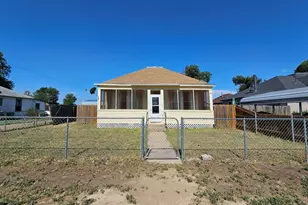 208 S 6th St, Holly, CO 81047 - Photo 10
