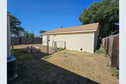 208 S 6th St, Holly, CO 81047 - Photo 16