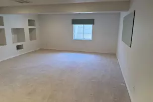 1925 Kingsroyal Blvd, Pueblo, CO 81005 - Photo 28