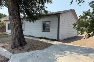 108 7th St, Fowler, CO 81039 - Photo 2