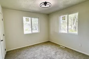527 Belmont Ave, La Junta, CO 81050 - Photo 16