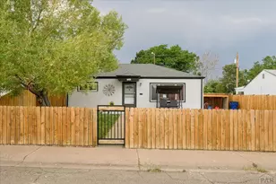 2581 Camellia St, Pueblo, CO 81005 - Photo 2