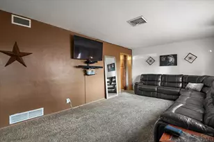 2581 Camellia St, Pueblo, CO 81005 - Photo 4