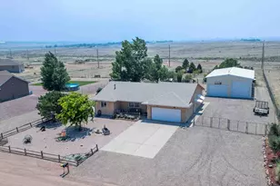 403 N Desert Cove Dr, Pueblo West, CO 81007 - Photo 4
