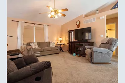 403 N Desert Cove Dr, Pueblo West, CO 81007 - Photo 14