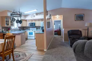 403 N Desert Cove Dr, Pueblo West, CO 81007 - Photo 12