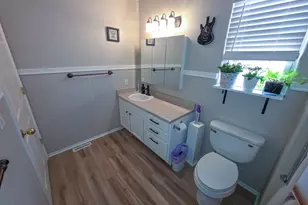 403 N Desert Cove Dr, Pueblo West, CO 81007 - Photo 24