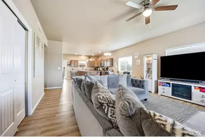 2324 Riverboat Ct, Pueblo, CO 81008 - Photo 12