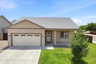 2324 Riverboat Ct, Pueblo, CO 81008 - Photo 2