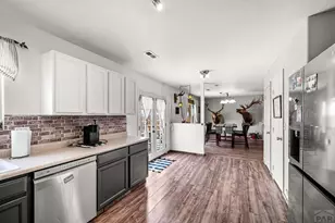 479 E Fredonia Dr, Pueblo West, CO 81007 - Photo 12