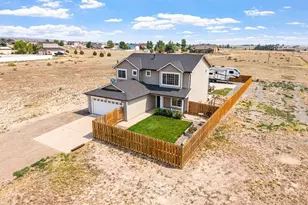 479 E Fredonia Dr, Pueblo West, CO 81007 - Photo 1