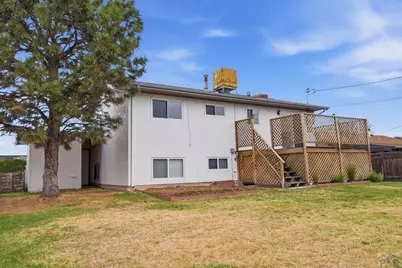 2130 Oakwood Lane, Pueblo, CO 81005 - Photo 32