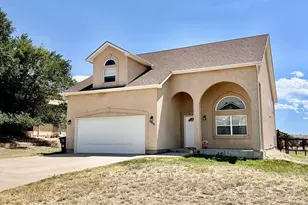 290 W Delray Dr, Pueblo West, CO 81007 - Photo 2