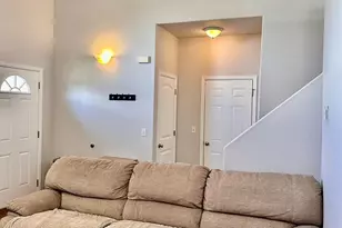 290 W Delray Dr, Pueblo West, CO 81007 - Photo 10