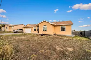 1042 S Honeysuckle Dr, Pueblo West, CO 81007 - Photo 20