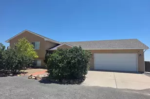 1434 N Ladonia Dr, Pueblo West, CO 81007 - Photo 2