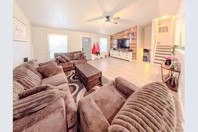 1434 N Ladonia Dr, Pueblo West, CO 81007 - Photo 2