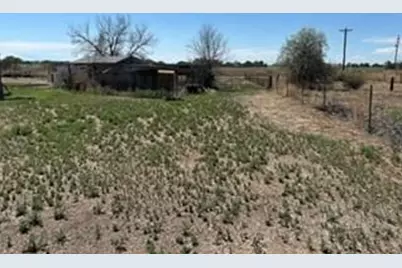 100 Reynolds Ave, Swink, CO 81077 - Photo 2