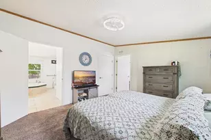 1047 S Saddlerock Dr, Pueblo West, CO 81007 - Photo 12