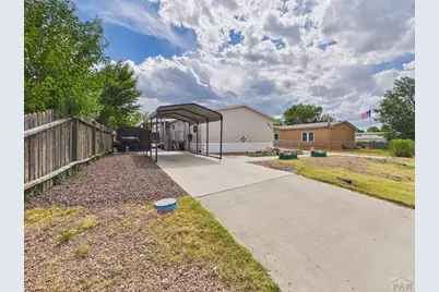 1047 S Saddlerock Dr, Pueblo West, CO 81007 - Photo 38