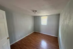 2405 W 15th St, Pueblo, CO 81003 - Photo 6