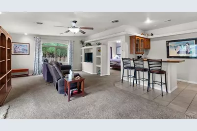 2935 Country Club Dr, Pueblo, CO 81008 - Photo 12