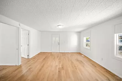535 Cactus St, Pueblo, CO 81005 - Photo 18