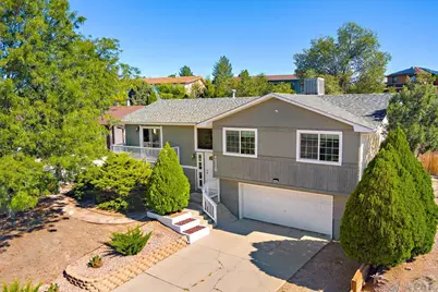 4032 Valley Dr #B, Pueblo, CO 81008 - Photo 1