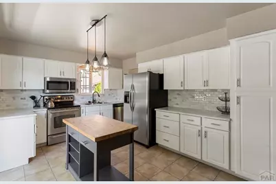 4032 Valley Dr #B, Pueblo, CO 81008 - Photo 6