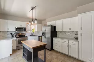 4032 Valley Dr, Pueblo, CO 81008 - Photo 6