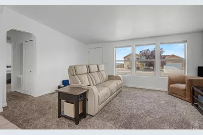 667 S Burro Dr, Pueblo West, CO 81007 - Photo 6